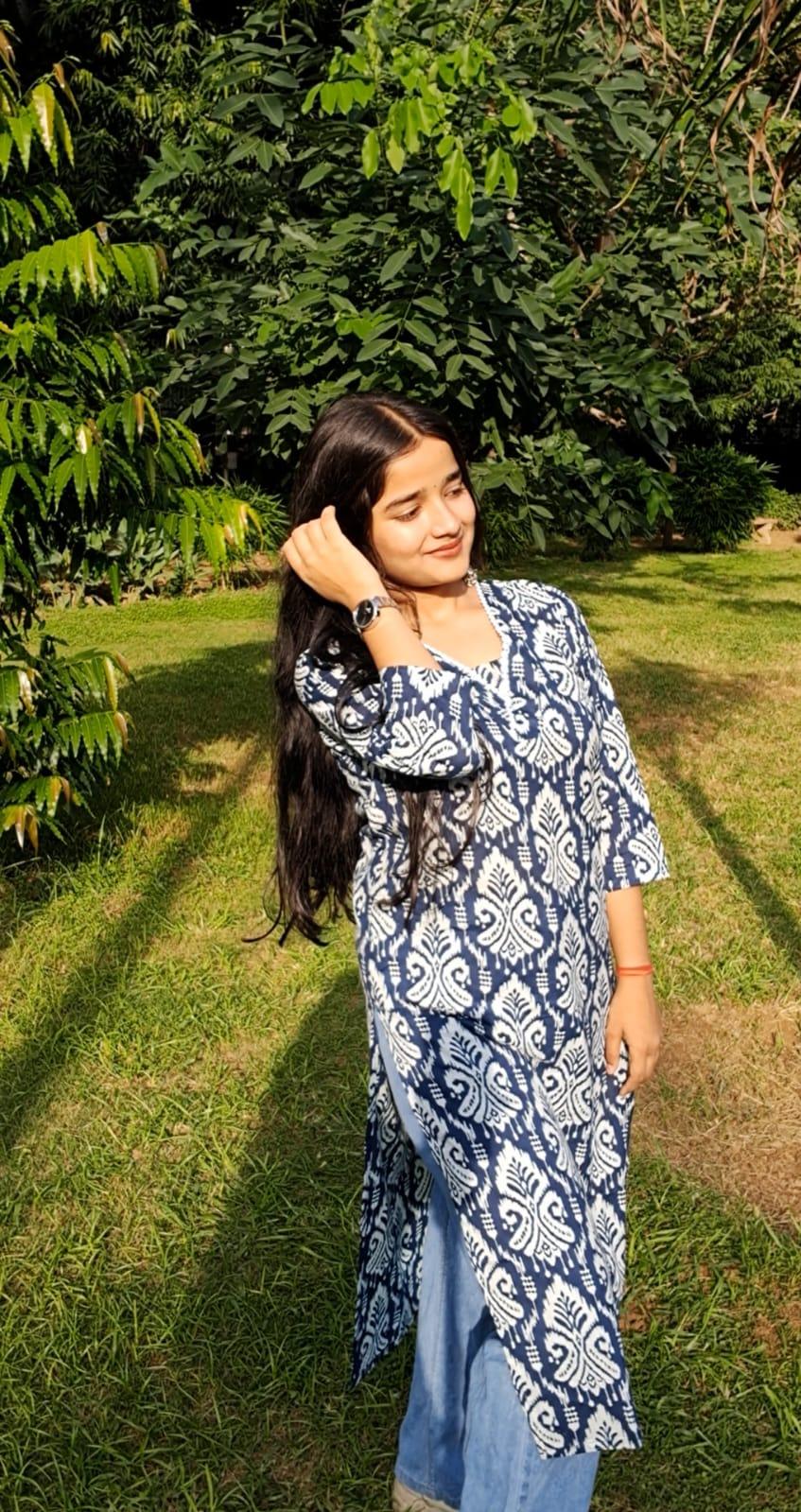 Barnora Aura – Navy Blue & White Printed Cotton Kurta | Daily Wear & Office Wear Kurti for Women